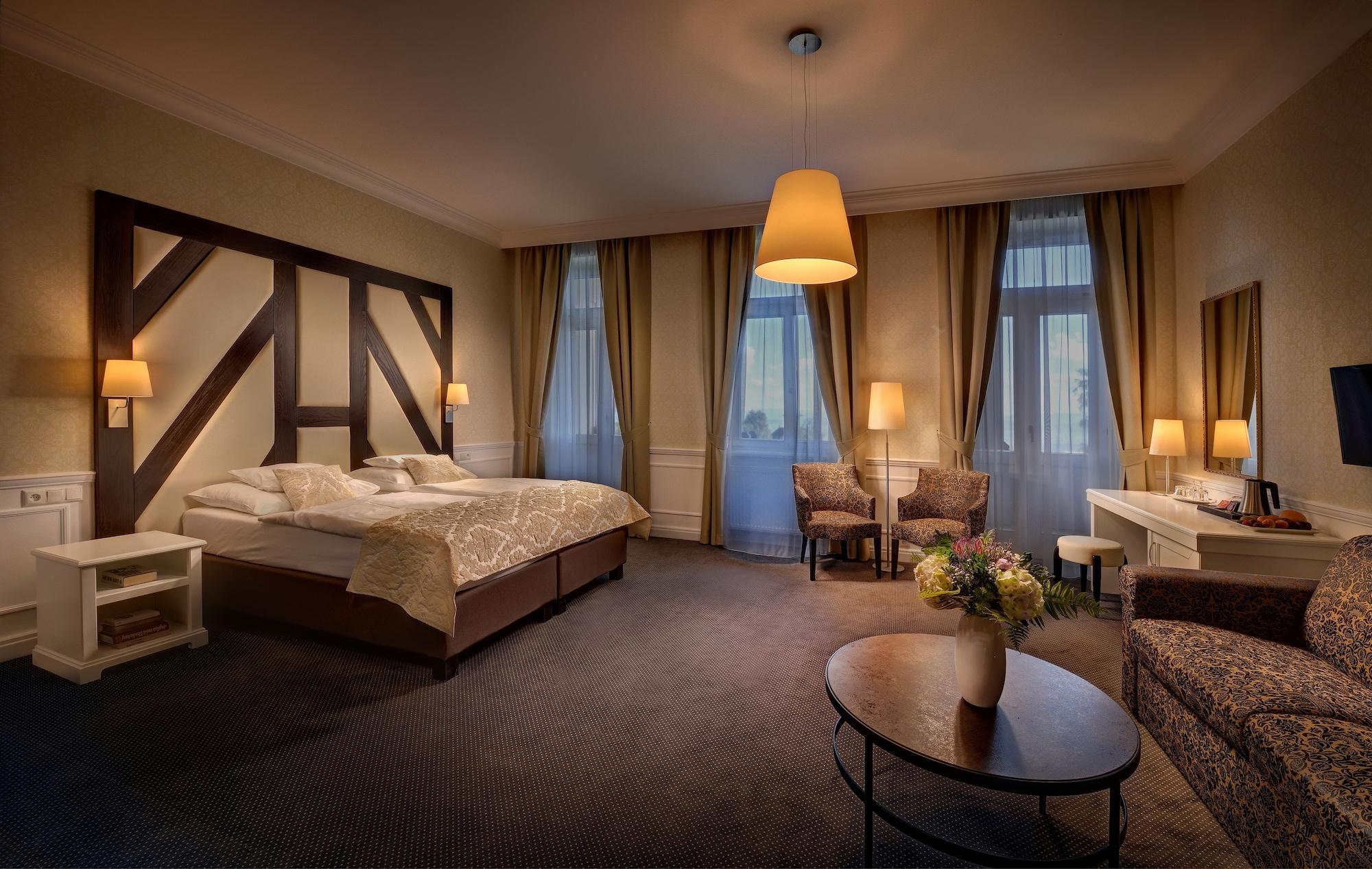 Grand Hotel Stary Smokovec Vysoke Tatry Exterior photo